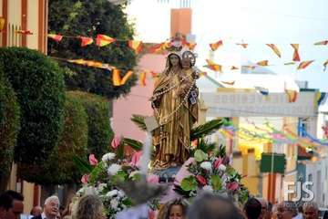Procesión religiosa por las calles de El Ejido (Foto Francisco Javier Santana)
